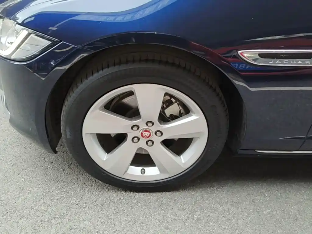 Jaguar XFL 2019 XFL 2.0T 200PS 2WD Elite Edition купить на сайте DeffCars