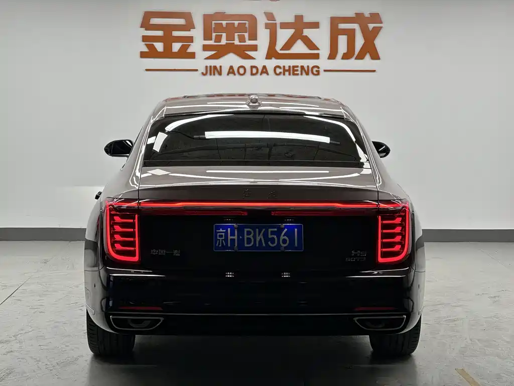 Hongqi H9 2022 3.0T Zhilian Qiling four-seater version купить на сайте DeffCars