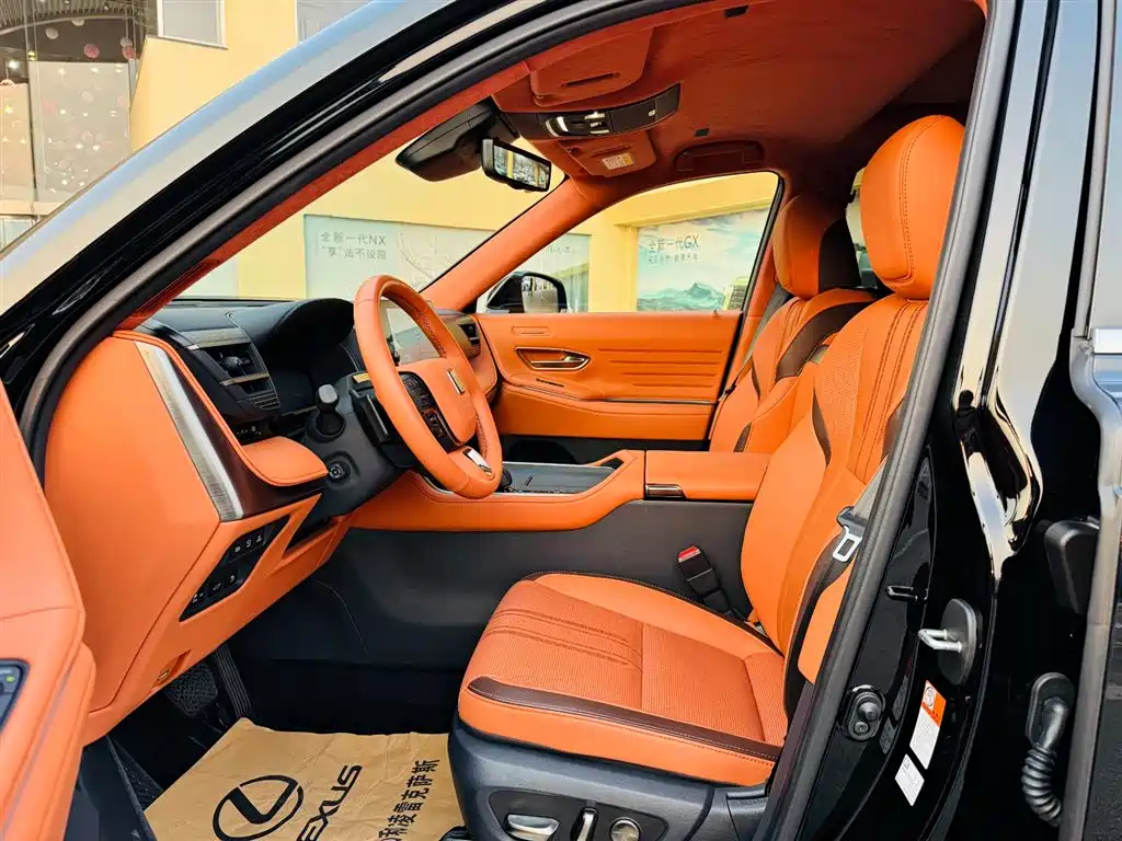 Shiji 2024 3.5L PHEV Basic Edition купить на сайте DeffCars