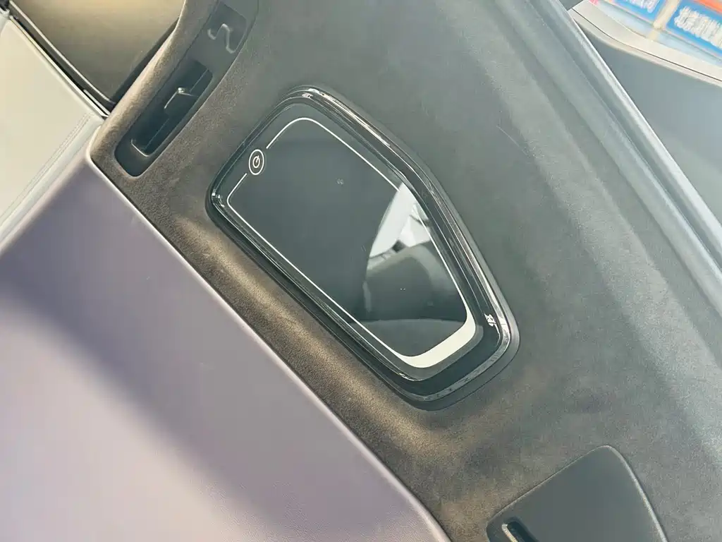 Gaohe HiPhi X 2021 flagship version 6 seats купить на сайте DeffCars