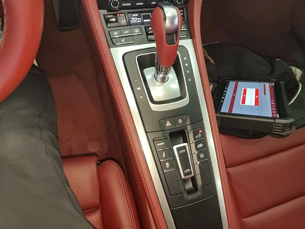 Porsche 718 2022 Boxster T 2.0T купить на сайте DeffCars