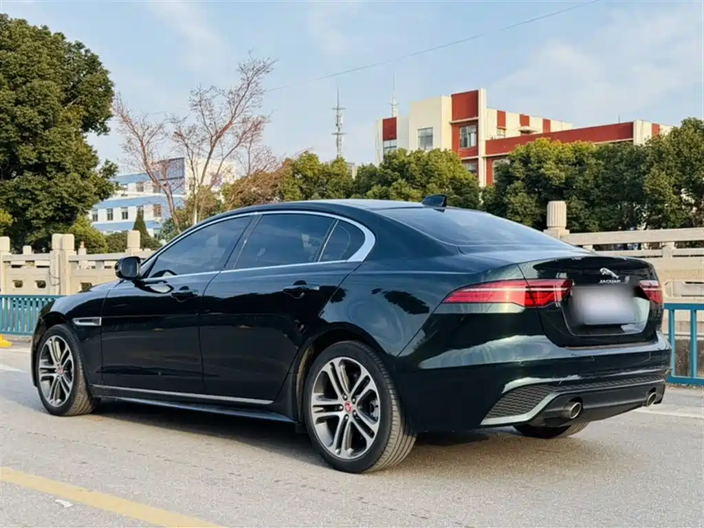 Jaguar XEL 2023 2.0T 250PS R-DYNAMIC S Advanced Sports Edition купить на сайте DeffCars