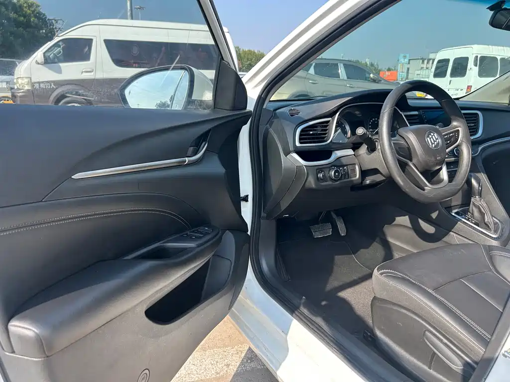 Yinglang 2015 15N automatic luxury model купить на сайте DeffCars