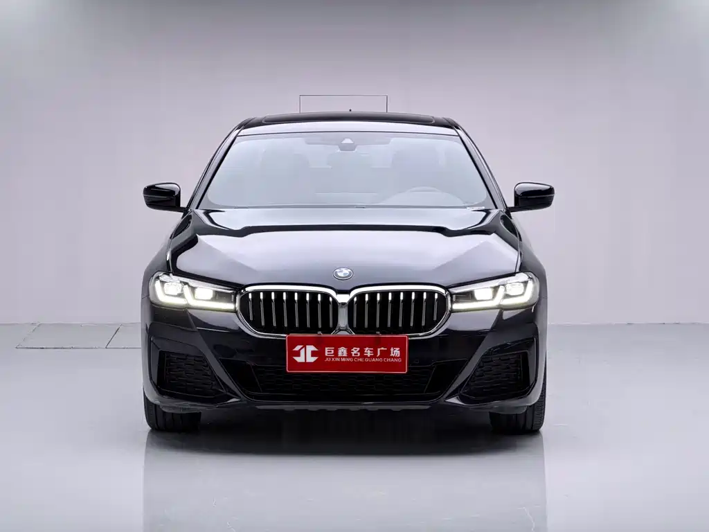 BMW 5 Series 2021 530Li Leading M Sports Package купить на сайте DeffCars