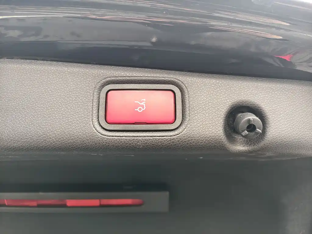 Mercedes-Benz E-Class 2017 E 300 L Sports Luxury Model купить на сайте DeffCars