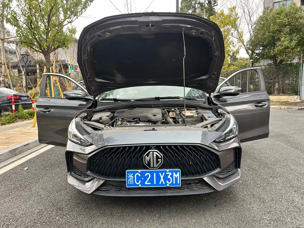 MG5 2021 300TGI DCT Green Luxury Edition купить на сайте DeffCars