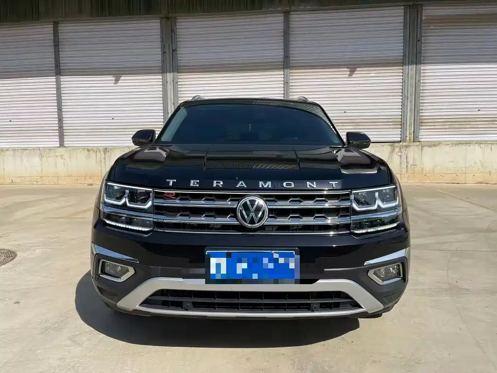 Touron 2020 380TSI four-wheel drive luxury version National VI купить на сайте DeffCars