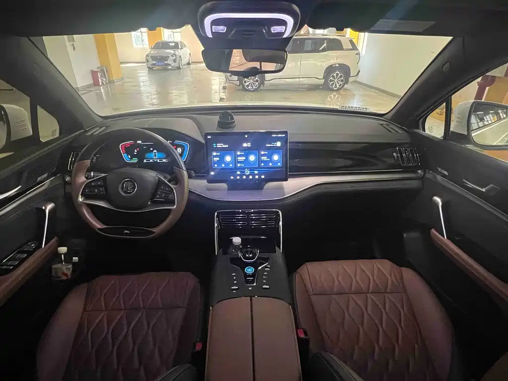 Tangxin Energy 2021 DM-i 112KM Premium Model купить на сайте DeffCars