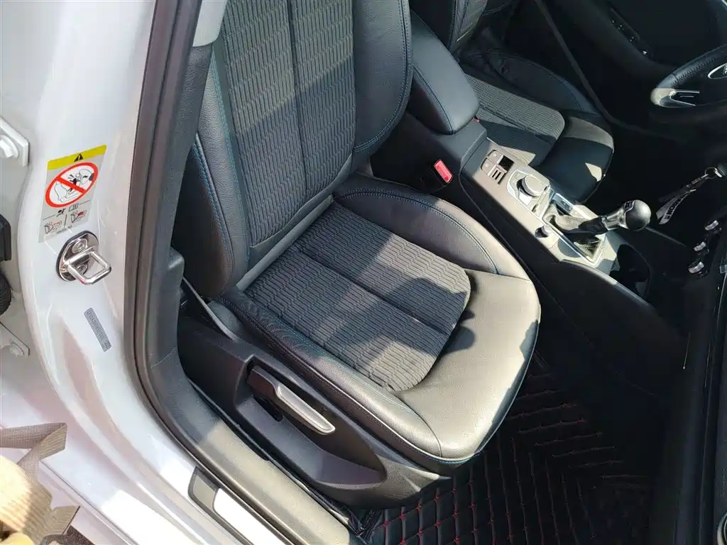 Audi A3 2019 Limousine 35 TFSI Fashion Type National V купить на сайте DeffCars