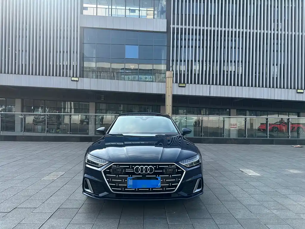 Audi A7L 2024 45 TFSI quattro luxury model купить на сайте DeffCars