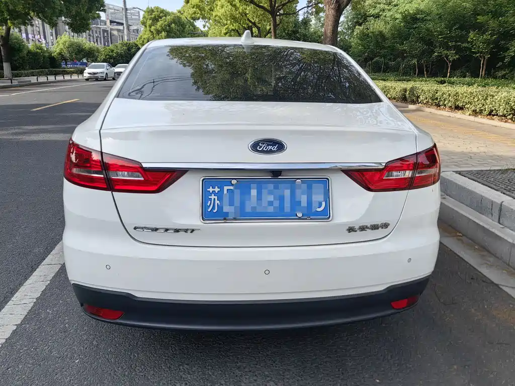 Forex 2019 facelift 1.5L automatic enjoyment type National V купить на сайте DeffCars