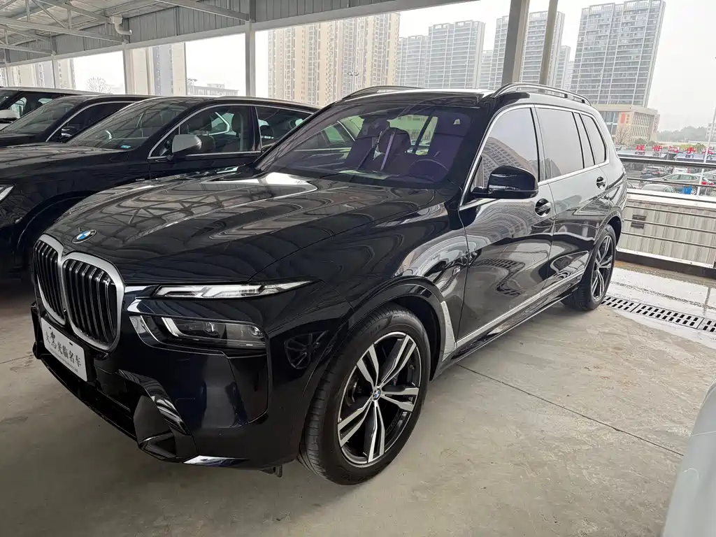 BMW X7 2023 xDrive40i Exclusive M Sports Package купить на сайте DeffCars