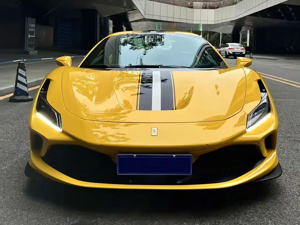Ferrari F8 2020 Spider 3.9T V8 купить на сайте DeffCars