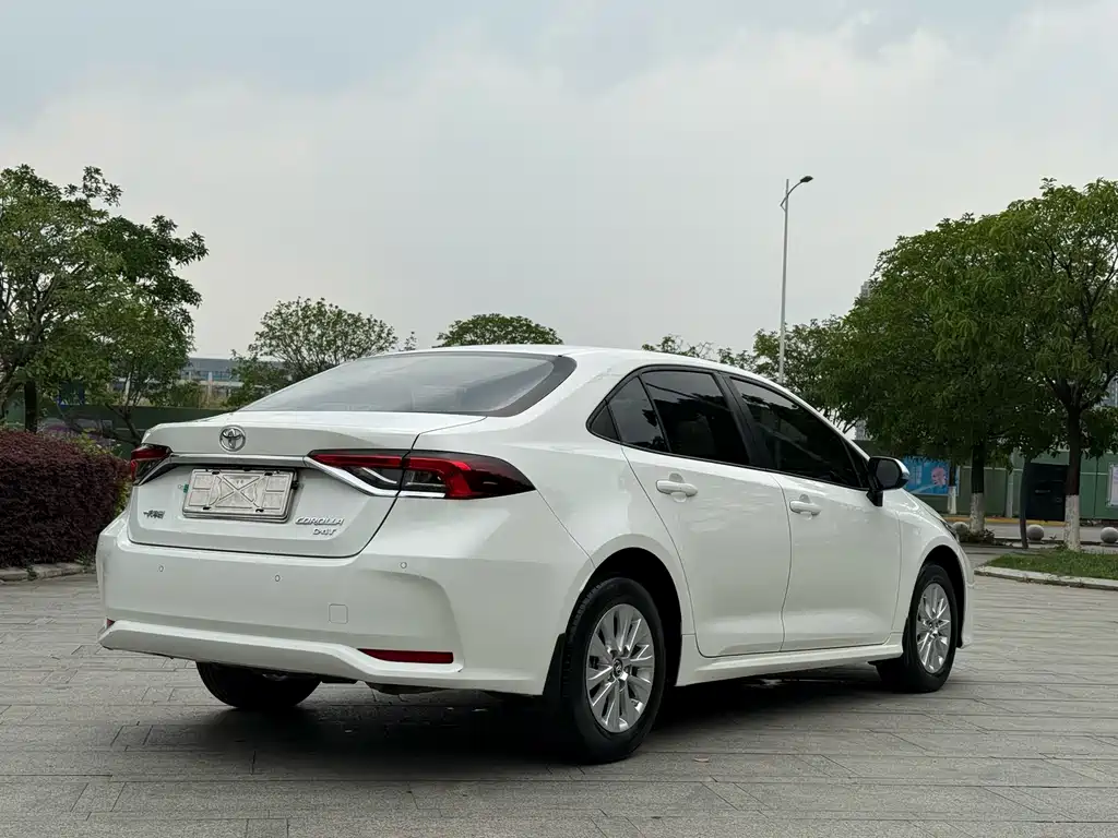 Corolla 2021 1.2T S-CVT Pioneer Edition купить на сайте DeffCars