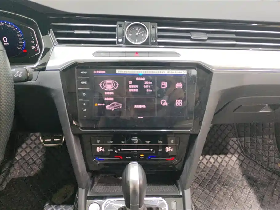 Magotan 2023 2 million commemorative edition 330TSI DSG luxury model купить на сайте DeffCars