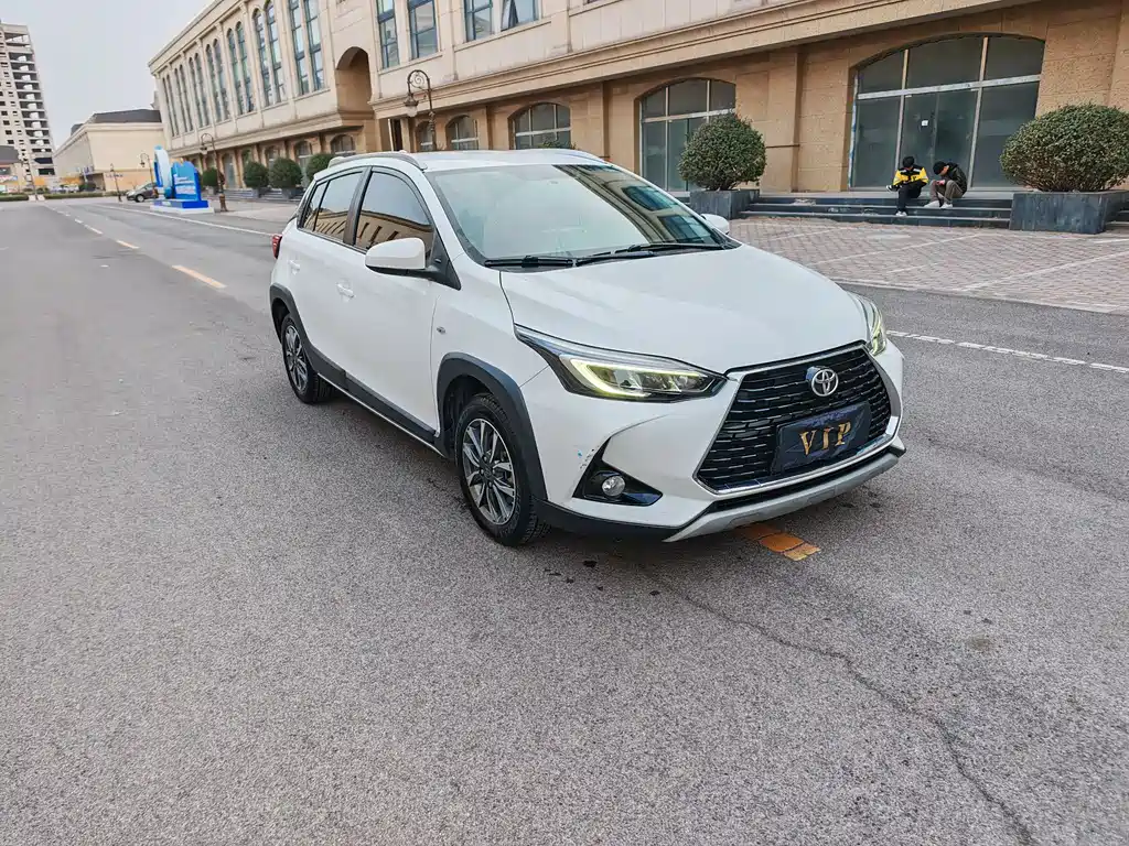 YARiS L Zhixuan 2021 Zhixuan X 1.5L CVT Deluxe Edition купить на сайте DeffCars