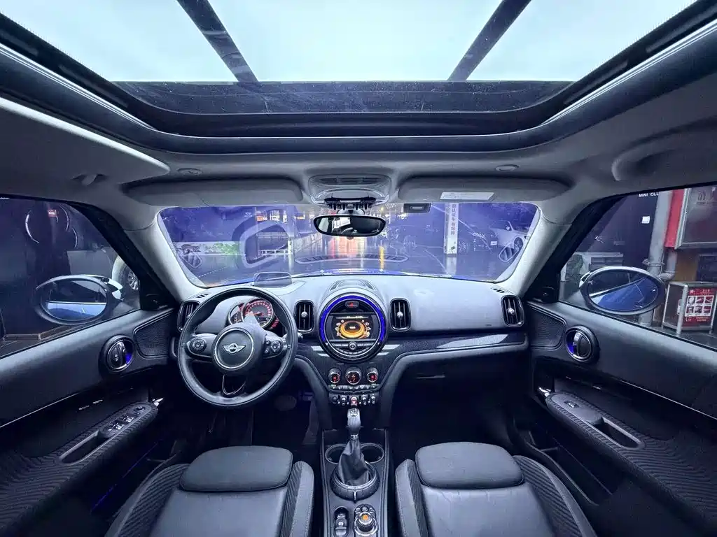 MINI COUNTRYMAN 2017 1.5T COOPER ALL4 Explorer купить на сайте DeffCars