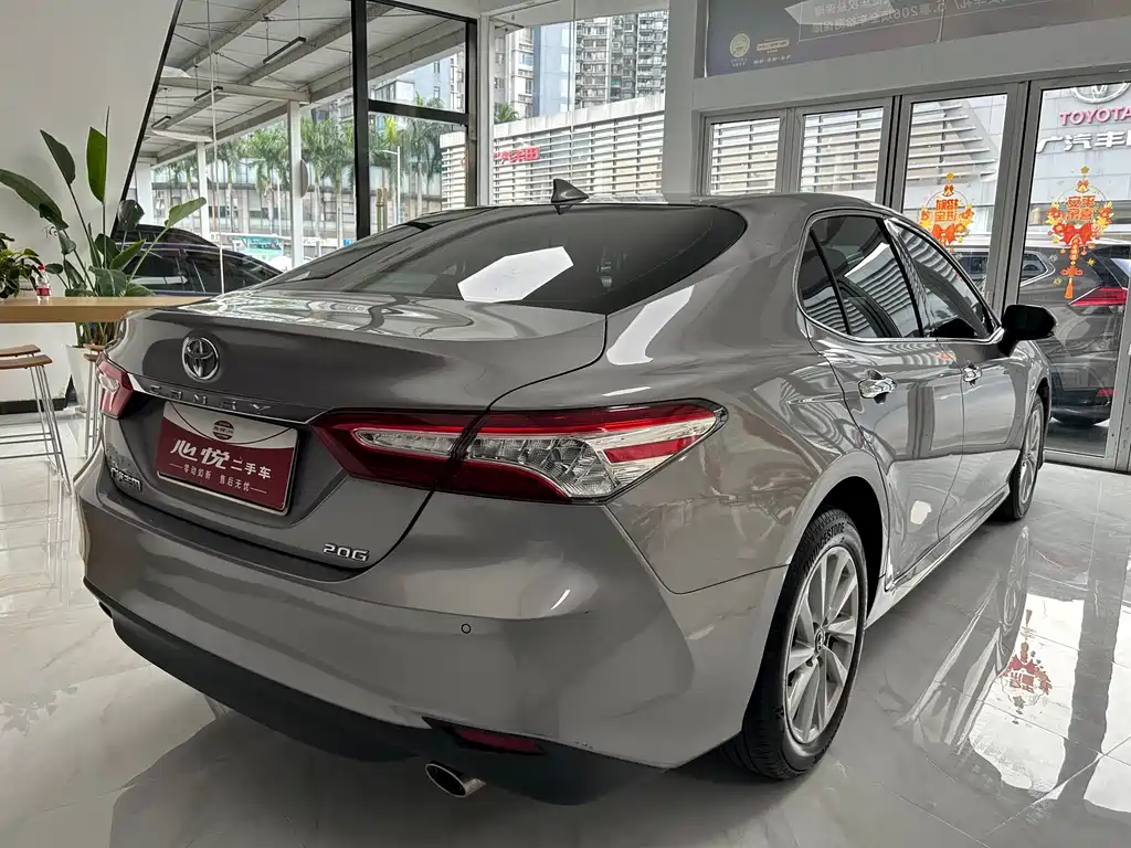 Camry 2021 2.0G Deluxe Edition купить на сайте DeffCars