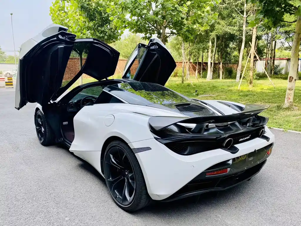 McLaren 720S 2019 4.0T Coupe купить на сайте DeffCars