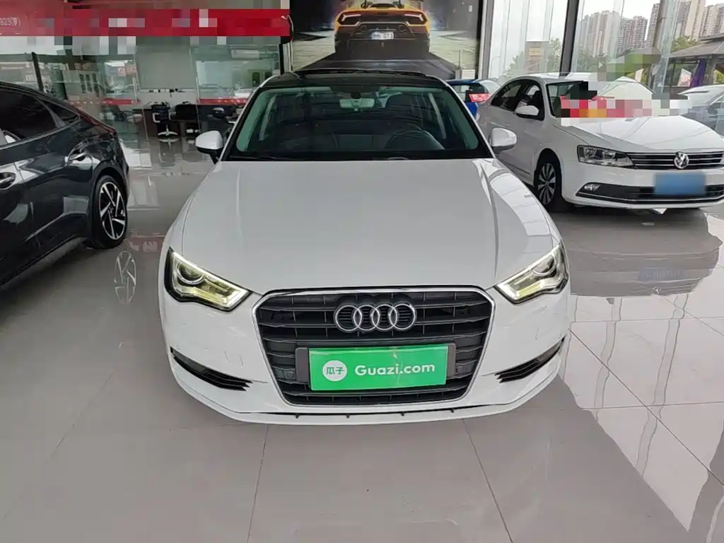 Audi A3 2016 Limousine 35 TFSI Fashion купить на сайте DeffCars