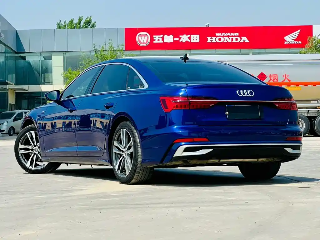 Audi A6L 2019 45 TFSI Premium Dynamic Model купить на сайте DeffCars