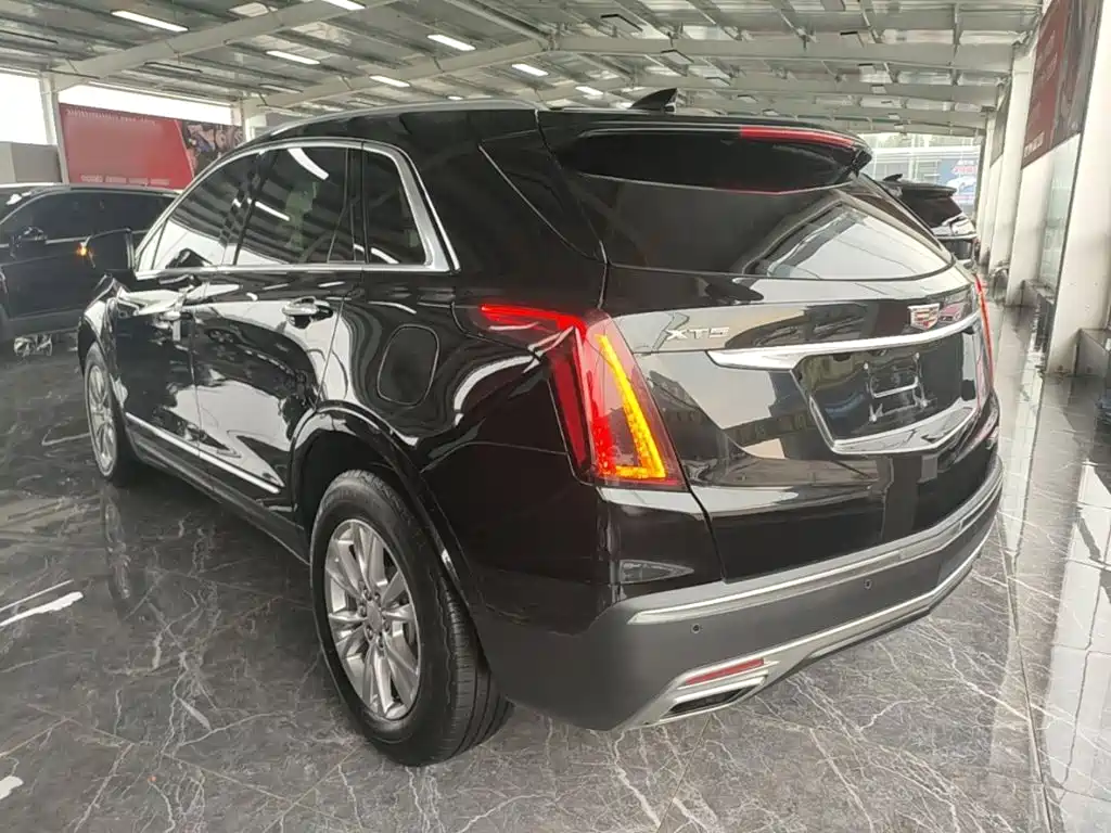Cadillac XT5 2021 2.0T two-wheel drive luxury model купить на сайте DeffCars