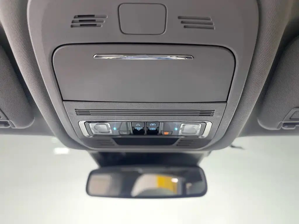 Ruijie 2023 Ruijie L 2.0T EcoBoost four-wheel drive seven-seat supreme model купить на сайте DeffCars