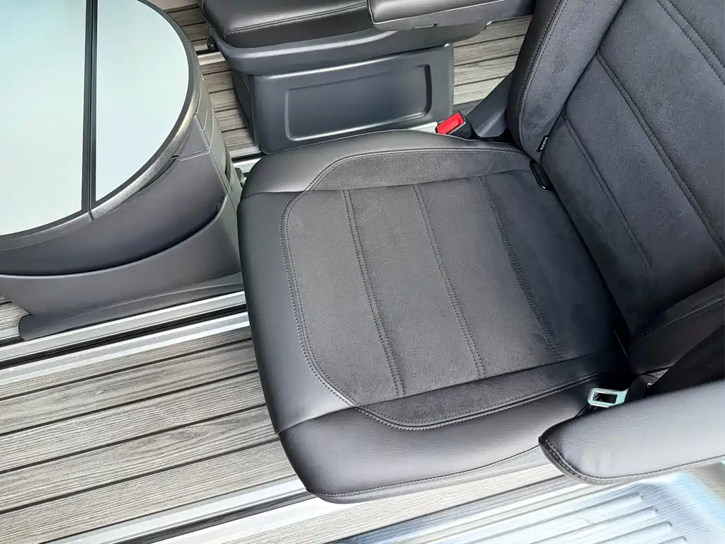 Kailuwei 2019 2.0TSI four-wheel drive luxury version 7 seats купить на сайте DeffCars