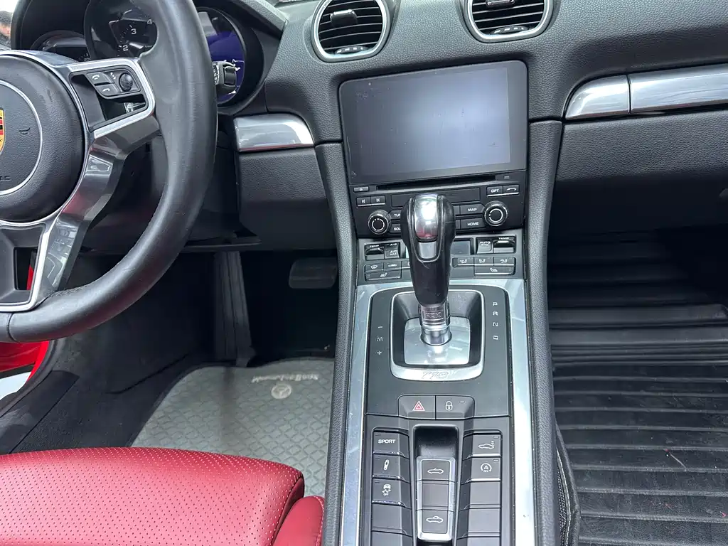 Porsche 718 2018 Boxster 2.0T купить на сайте DeffCars