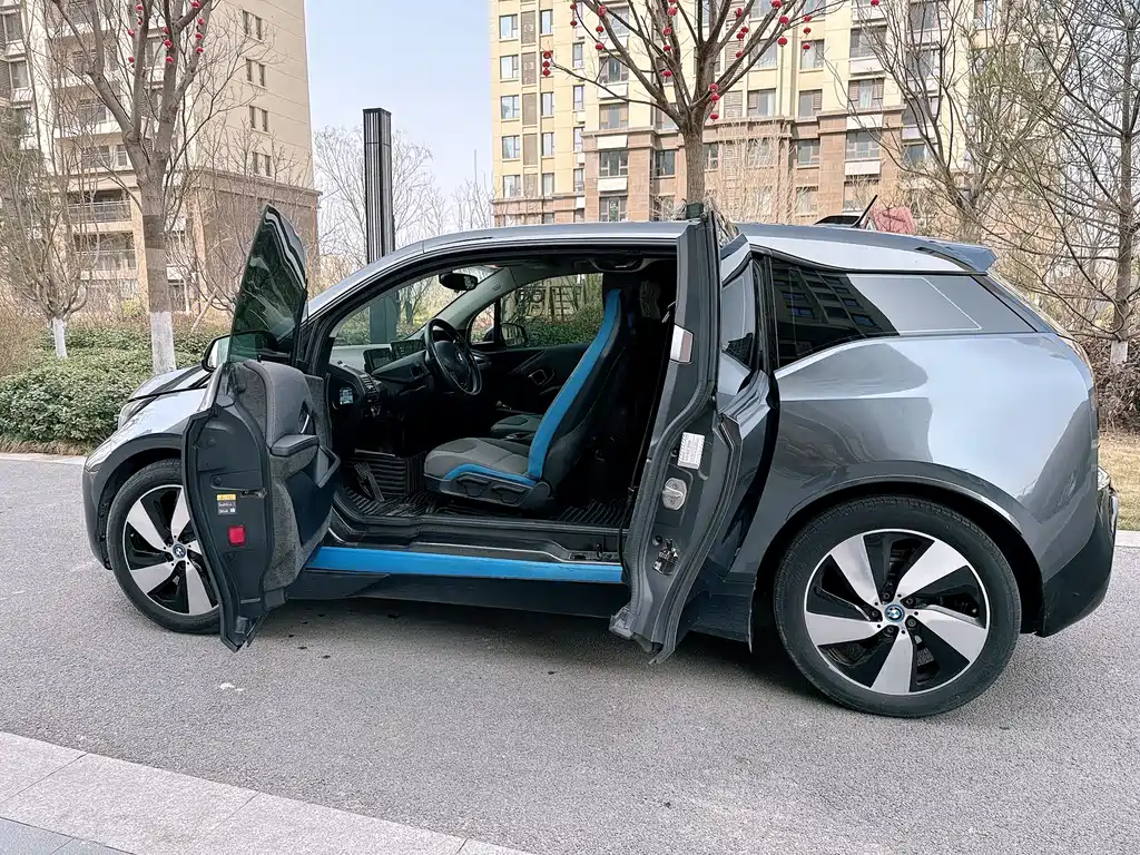 BMW i3 imported 2018 luxury model купить на сайте DeffCars
