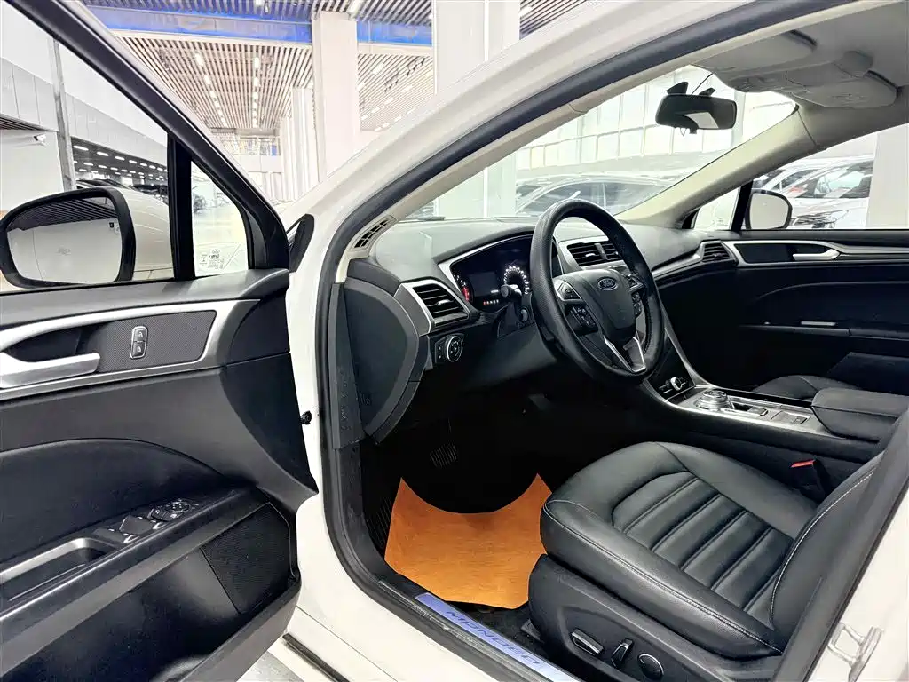 Mondeo 2020 EcoBoost 180 Fashion Model купить на сайте DeffCars