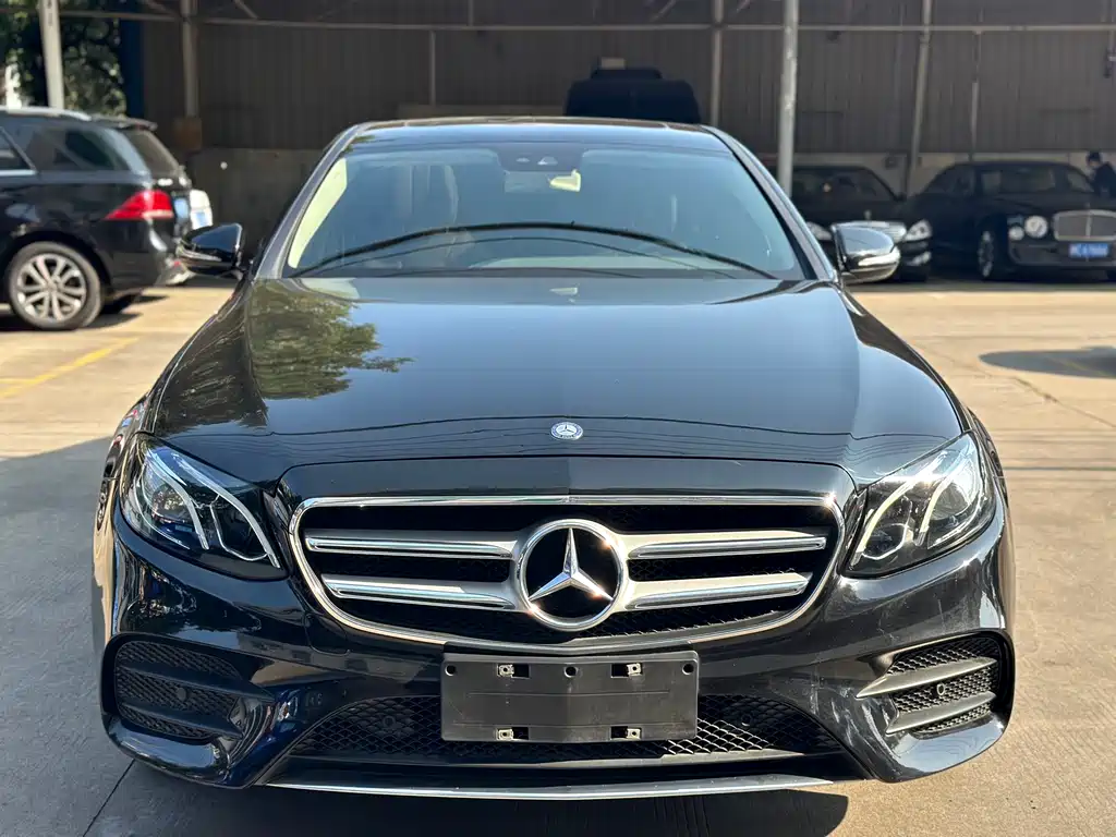 Mercedes-Benz E-Class 2016 E 200 L Sports купить на сайте DeffCars