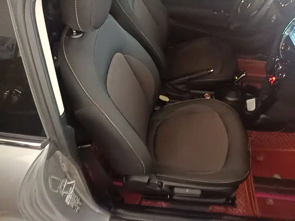 MINI 2023 1.5T ONE купить на сайте DeffCars
