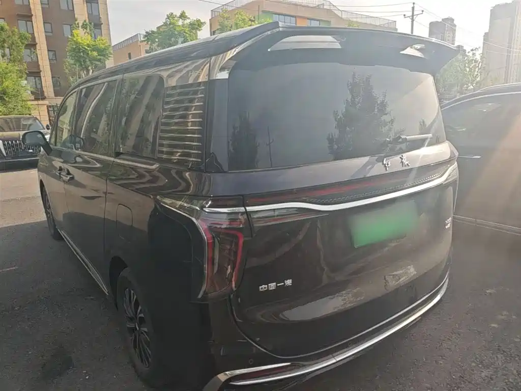 Hongqi HQ9 PHEV 2024 2.0T four-wheel drive business version купить на сайте DeffCars