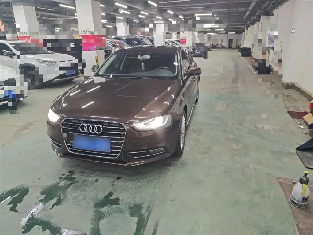 Audi A4L 2016 35 TFSI Collector's Edition Automatic Standard купить на сайте DeffCars