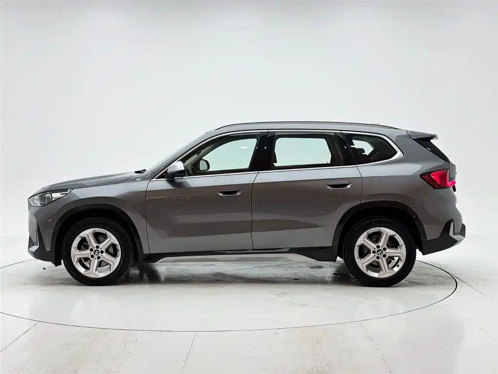 BMW X1 2023 sDrive20Li X Design Package купить на сайте DeffCars