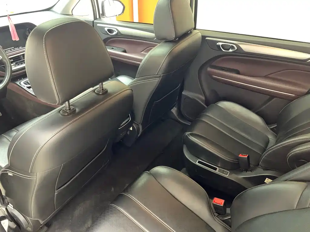 Trumpchi M6 2021 PRO 270T DCT Deluxe Edition купить на сайте DeffCars