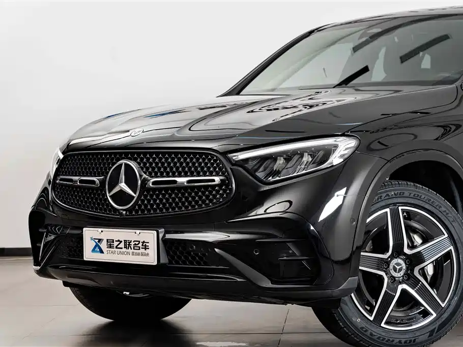 Mercedes-Benz GLC Coupe 2024 GLC 260 4MATIC Coupe SUV купить на сайте DeffCars