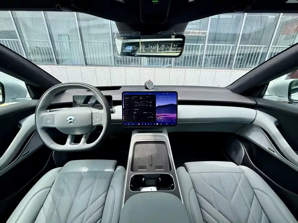 NIO ET5T 2025 75kWh Touring купить на сайте DeffCars