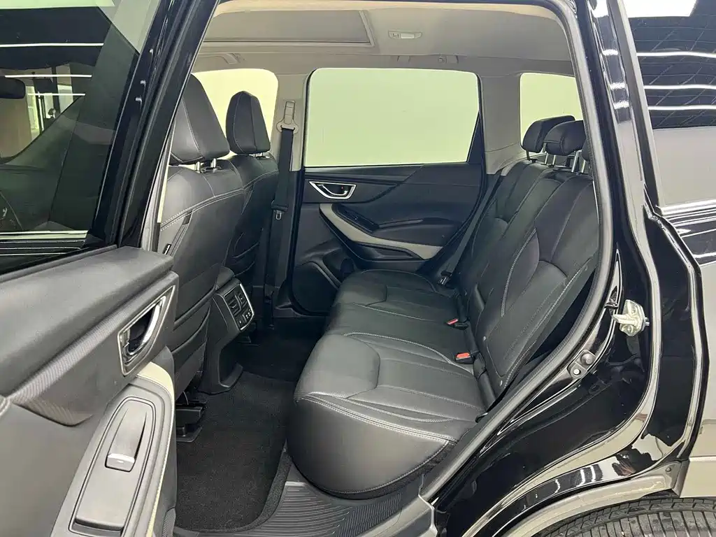 Forester 2022 2.0i AWD Ultimate EyeSight купить на сайте DeffCars