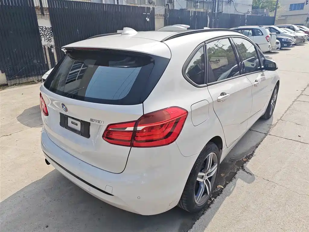 BMW 2 Series Touring 2016 218i Sports Design Package купить на сайте DeffCars