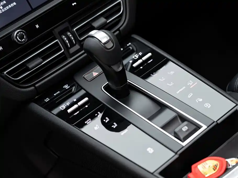 Macan 2022 Macan 2.0T купить на сайте DeffCars