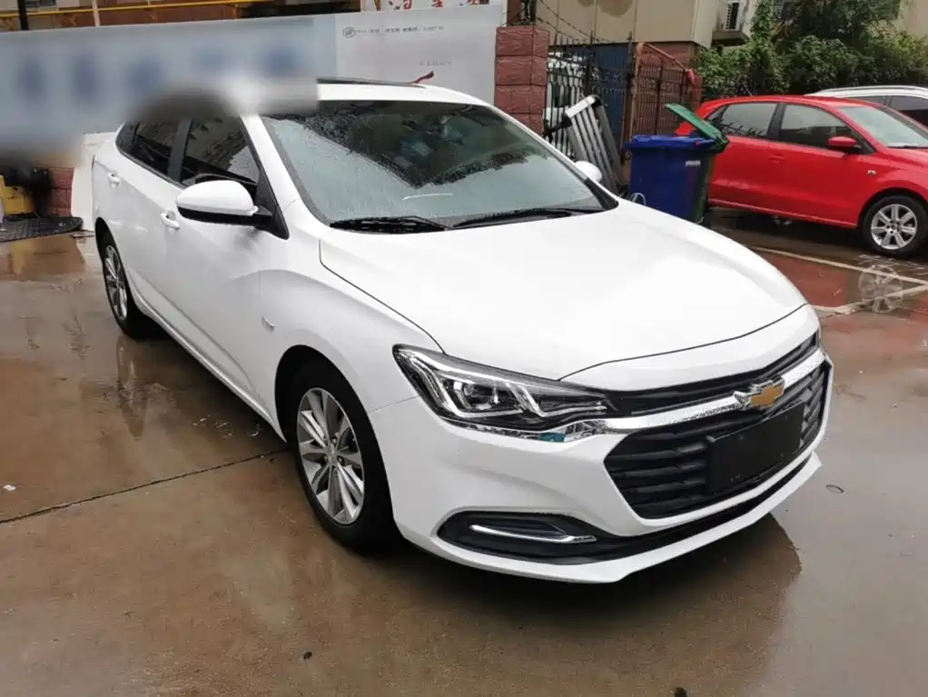 Cruze 2022 320 Automatic Sunroof Edition купить на сайте DeffCars