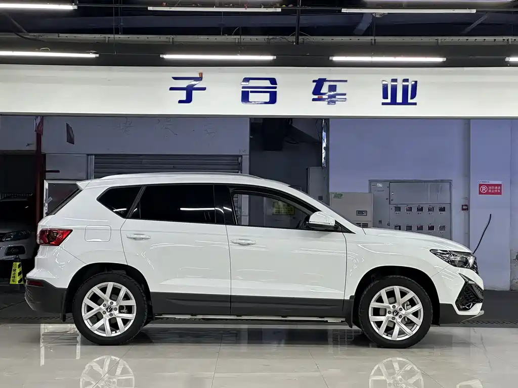 Jetta VS5 2023 280TSI automatic aggressive model купить на сайте DeffCars