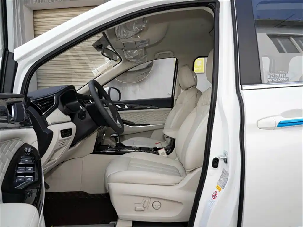 Changan Auchan Keshan 2022 1.5T automatic business model купить на сайте DeffCars