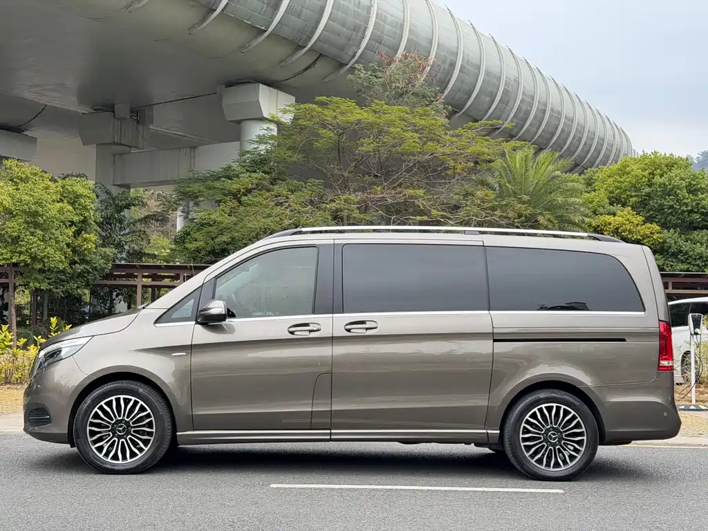 Mercedes-Benz V-Class 2018 V 260 Premium Edition National V купить на сайте DeffCars