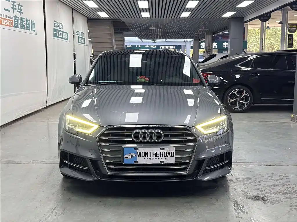 Audi A3 2020 Limousine 35 TFSI Fashion Type National V купить на сайте DeffCars
