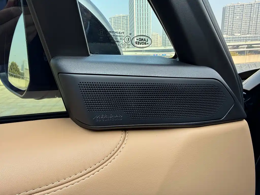 Range Rover 2025 3.0 L6 400PS Genesis Extended Edition купить на сайте DeffCars