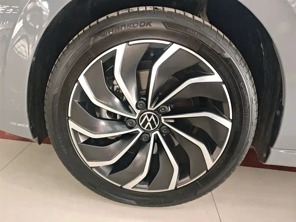 Golf 2023 facelift 280TSI DSG Pro купить на сайте DeffCars
