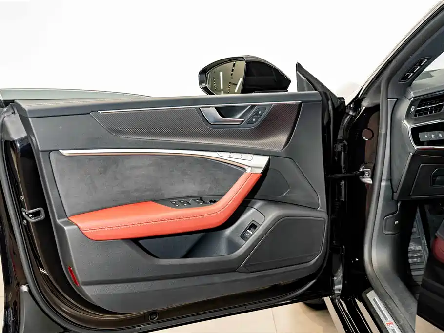 Audi A7L 2024 45 TFSI quattro Black Warrior Edition купить на сайте DeffCars